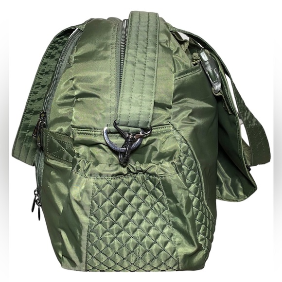 Lug Cartwheel & Drawstring Bag Overnight Bag Olive Green GUC Weekender Duffle - Picture 6 of 16
